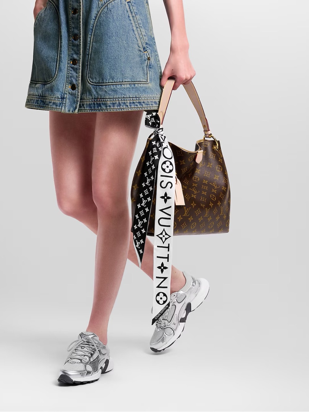 Louis Vuitton Monogram Infinity BB Bandeau
